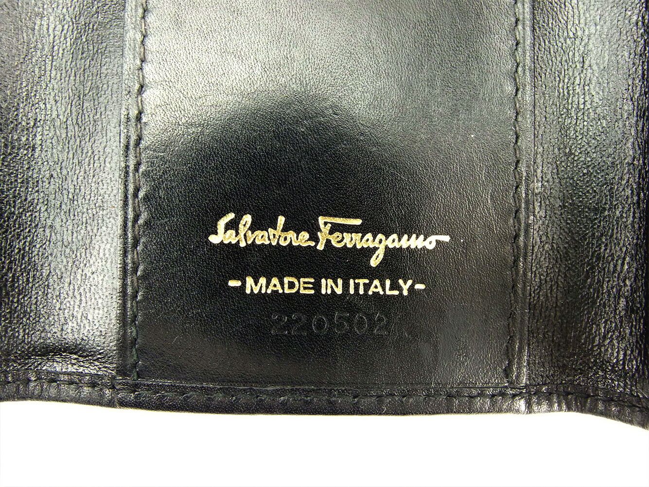 サルヴァトーレフェラガモ Salvatore Ferragamo キーケース