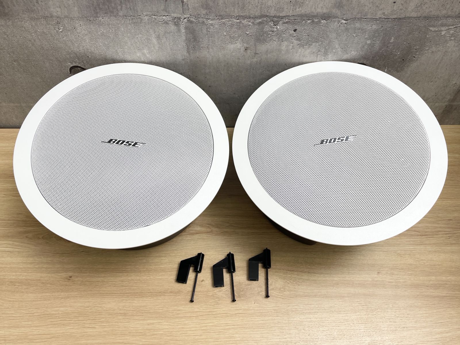 【新品】BOSE スピーカー ds40f ホワイト 3個セット 新品]BOSE DS40F天井埋め込みスピーカー×3個 BOSE DS40F 3本セット