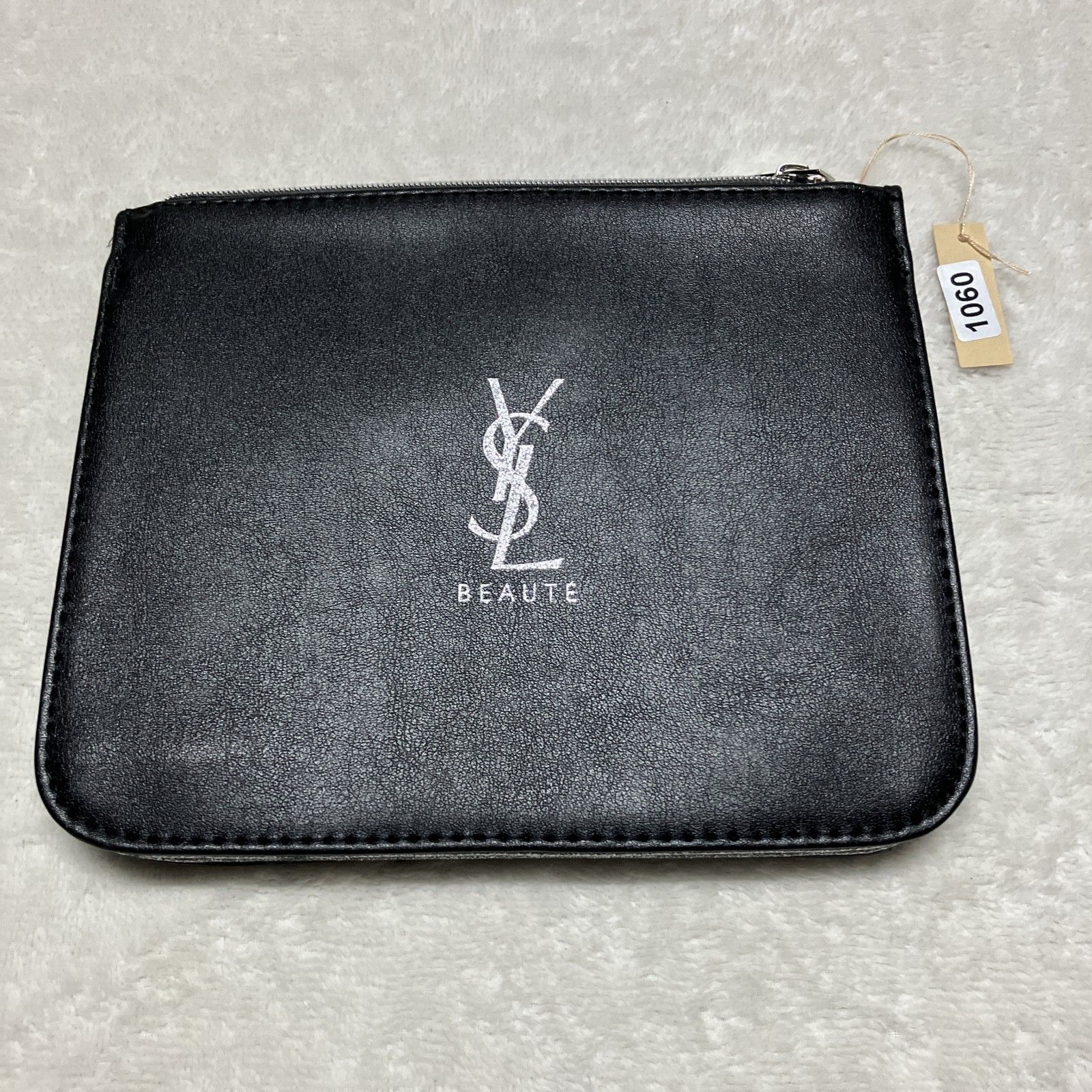 驚きの価格が実現！ YVES SAINT LAURENT】YSL ノベルティポーチ ブラック ロゴ入り バッグ