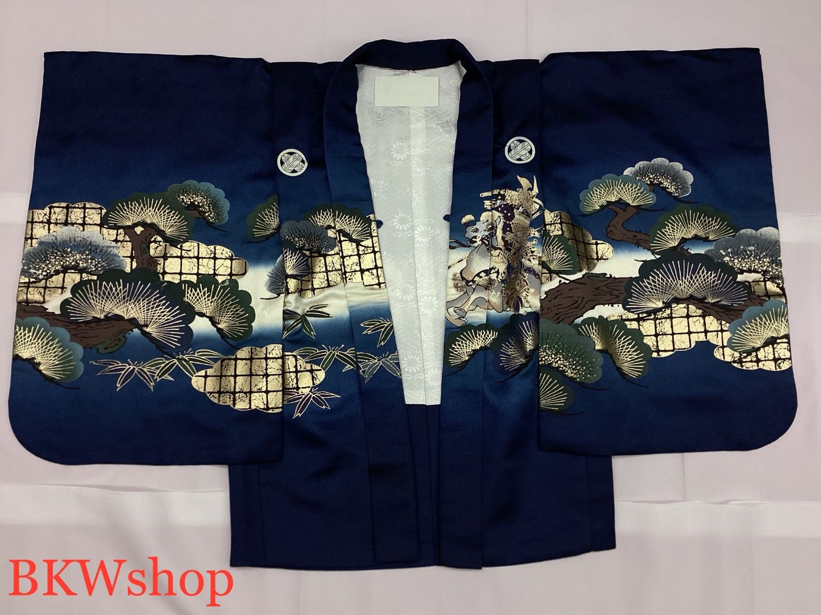 現品限り 品 ３才 男児 羽織 袴 7点セット 羽織 紺地 格子雲に武者柄 着物 紺ぼかし花菱地 袴 ゴールド地 鶴 花柄 七五三 アンティーク 男の子 着付練習 リメイク 舞台 演劇