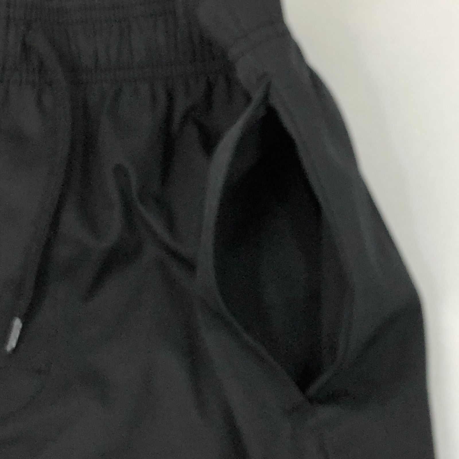 WTAPS ダブルタップス　23AW TROUSERS 黒 S WTAPS ダブルタップス ショートパンツ ブラック サイズ04 タグ