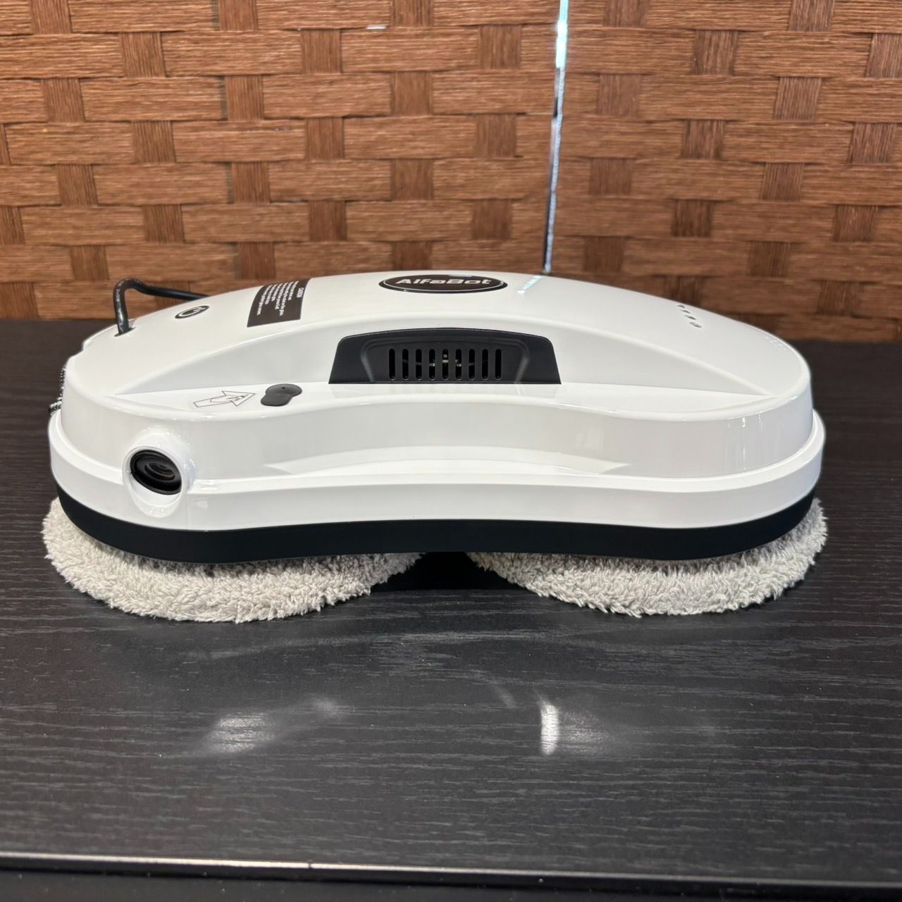 新品未使用品】窓掃除 alfabot x7 自動水スプレー窓ふきロボット