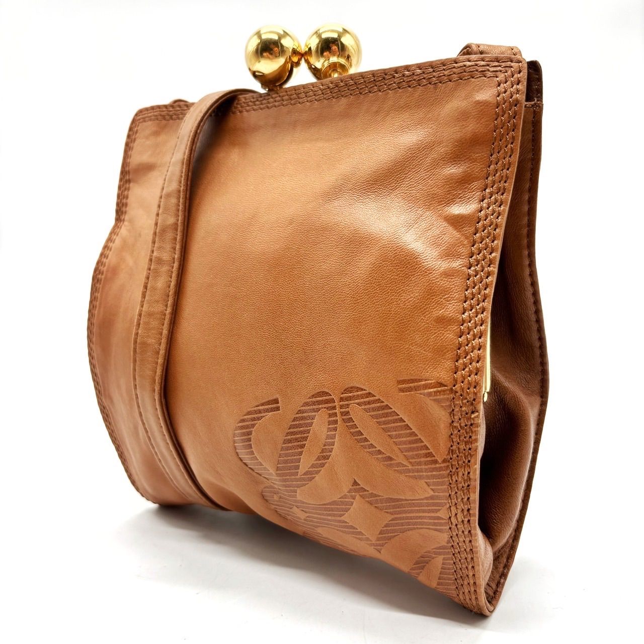 うみ! 正面アナグラムロゴ斜めがけショルダーバッグ茶LOEWEロエベ着画 うみ様専用! 正面アナグラムロゴ斜めがけショルダーバッグ茶