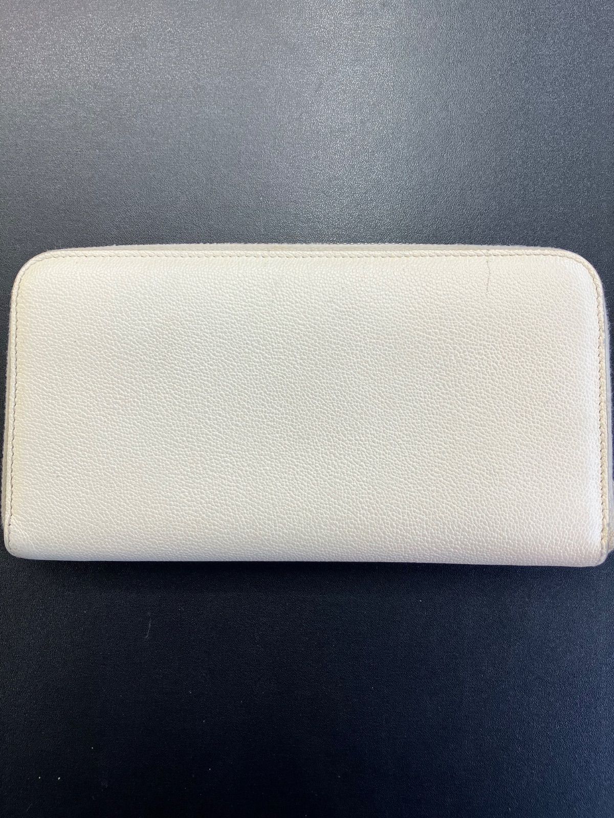 ブルガリ　サークルロゴ　シルバー　ホワイト　ビーゼロワン　長財布 BVLGARI 財布 ホワイト 長財布 サークルロゴ BVLGARIブルガリ長財布