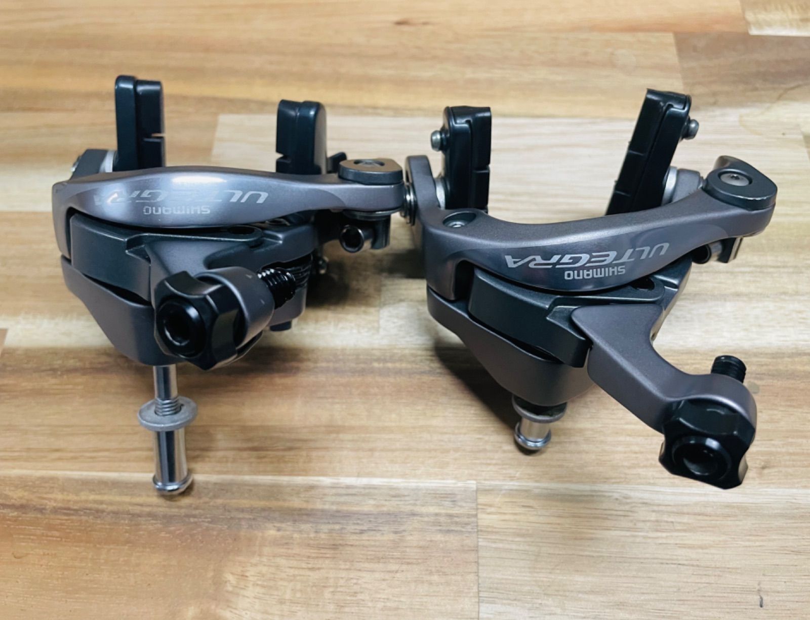 アルテグラ ULTEGRA BR-6800 キャリパーブレーキ　前後 美品 シマノ SHIMANO アルテグラ ULTEGRA BR-6800 ブレーキ