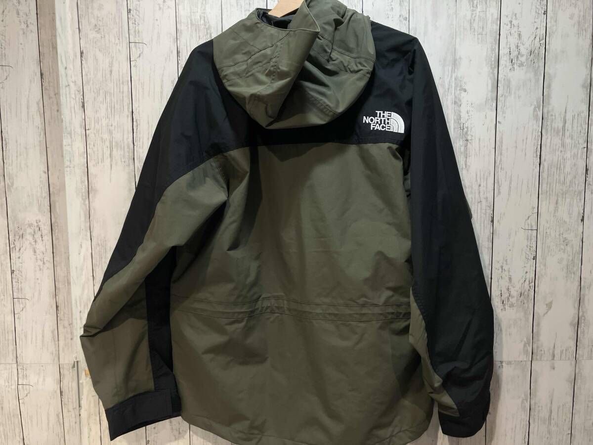 マウンテンパーカー