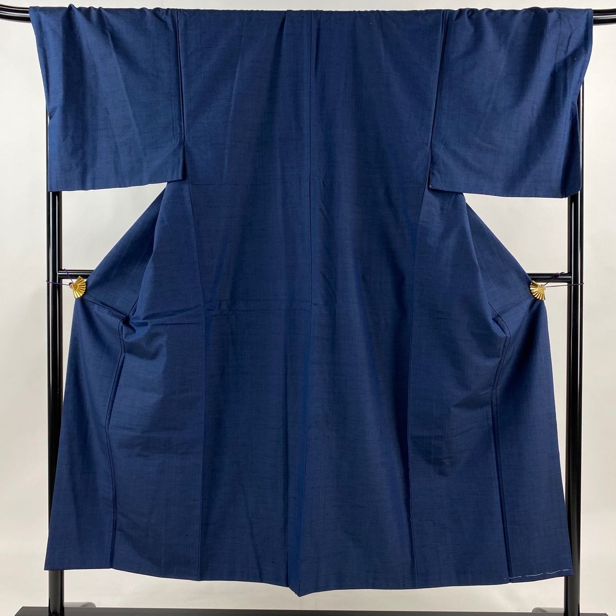 男着物 身丈148.5cm 裄丈72.5cm L 袷 紬 紺色 正絹 秀品