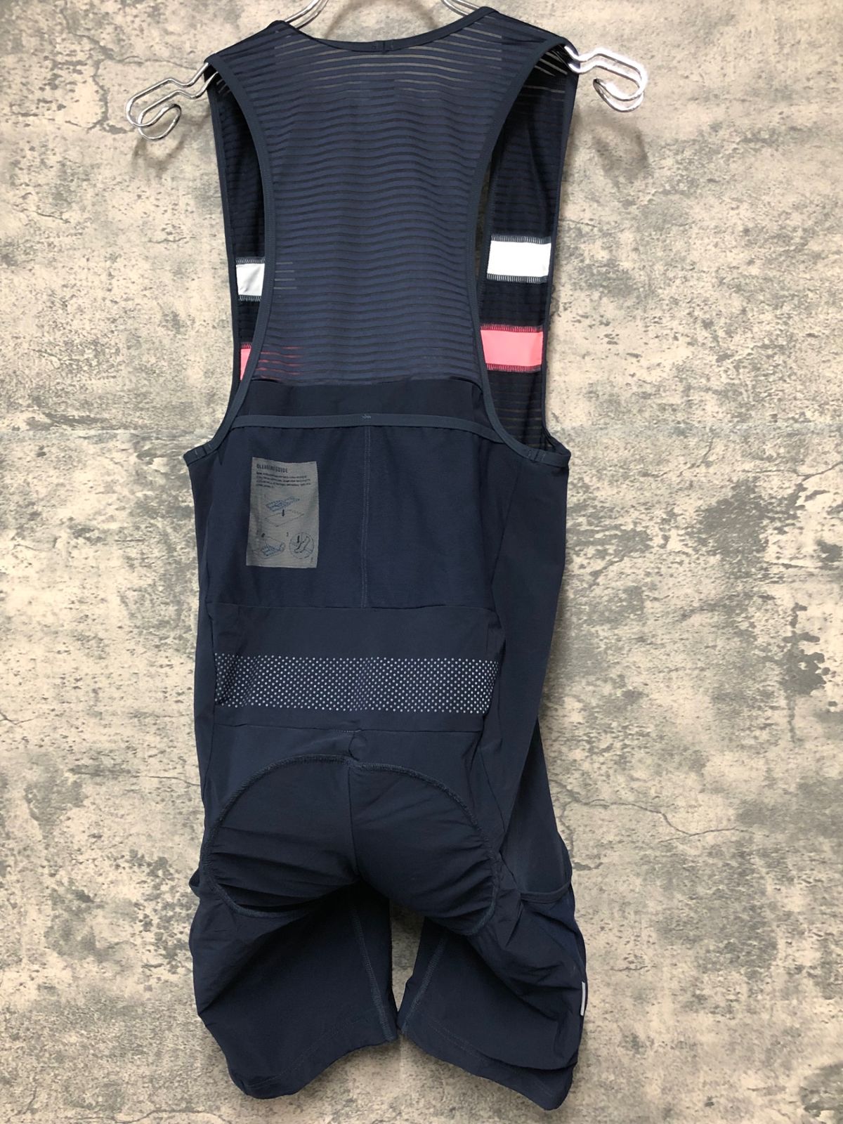 ウェア RAPHA CARGO BIBSHORTS JF768 ラファ Rapha CARGO BIB SHORTS ビブショーツ 紺 S - メルカリ