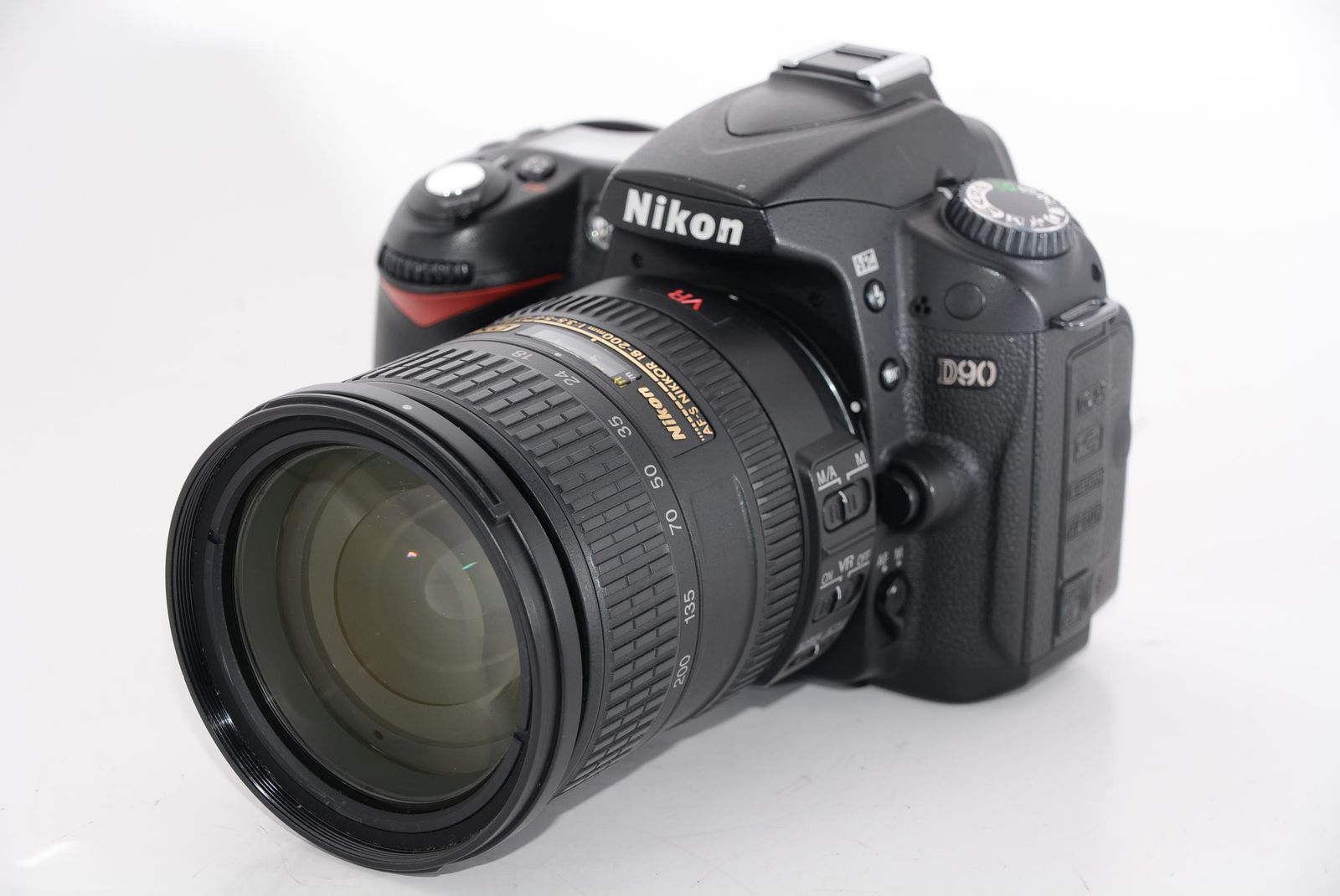 Nikon D90 AF-S DX 18-200 VRIIレンズキット - 百獣の買取王カメラ