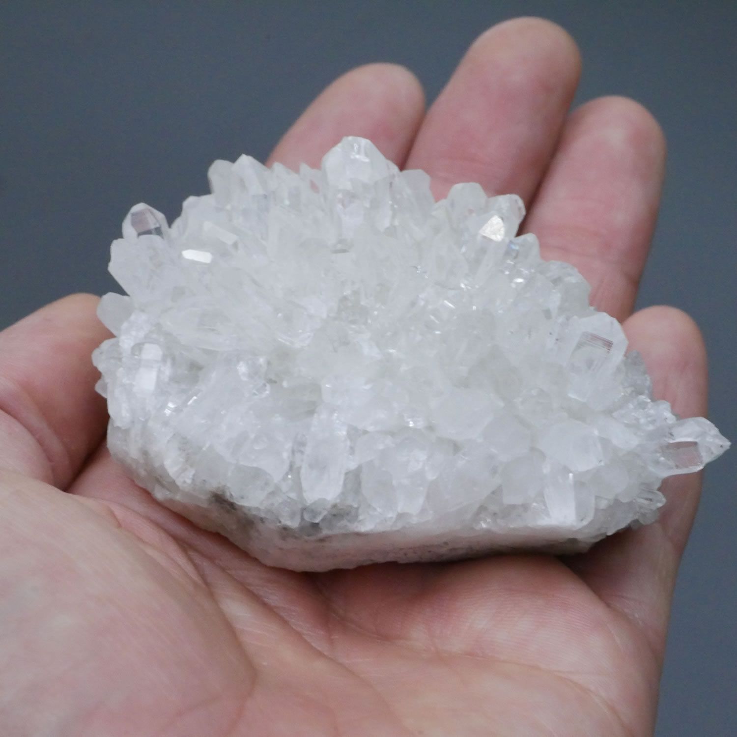 四川省産 菊花水晶 クラスター 1点物 約142g 天然石・置き物