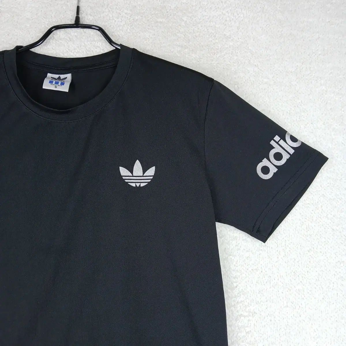 A.B. 売れ筋商品|||エー.ビー. Tシャツ トップス レディース T-shirts Black BKHjFrXNucwS.jpg?width=768