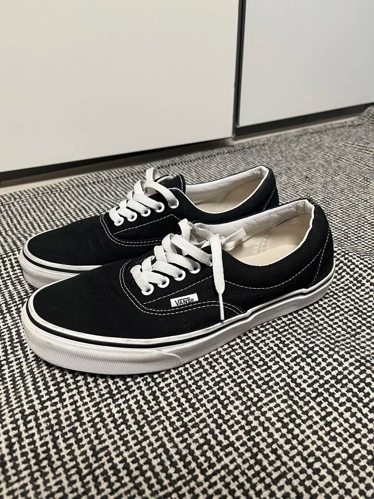 【雷市場（ポンジャン）商品韓国直送】VANS(バンズ) エラ 剣士 260