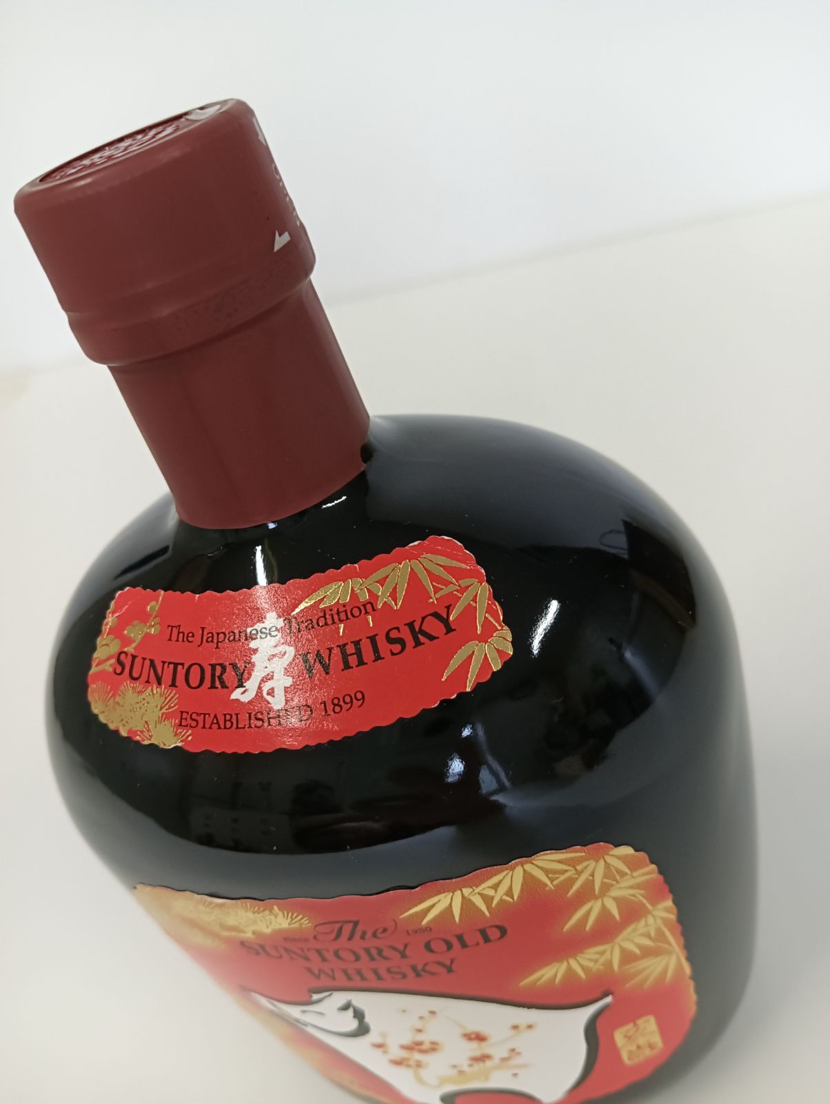 サントリー - SUNTORY オールド 干支ボトル 亥 1983 楽天市場】サントリー ウイスキー オールド 干支ラベル 2019年