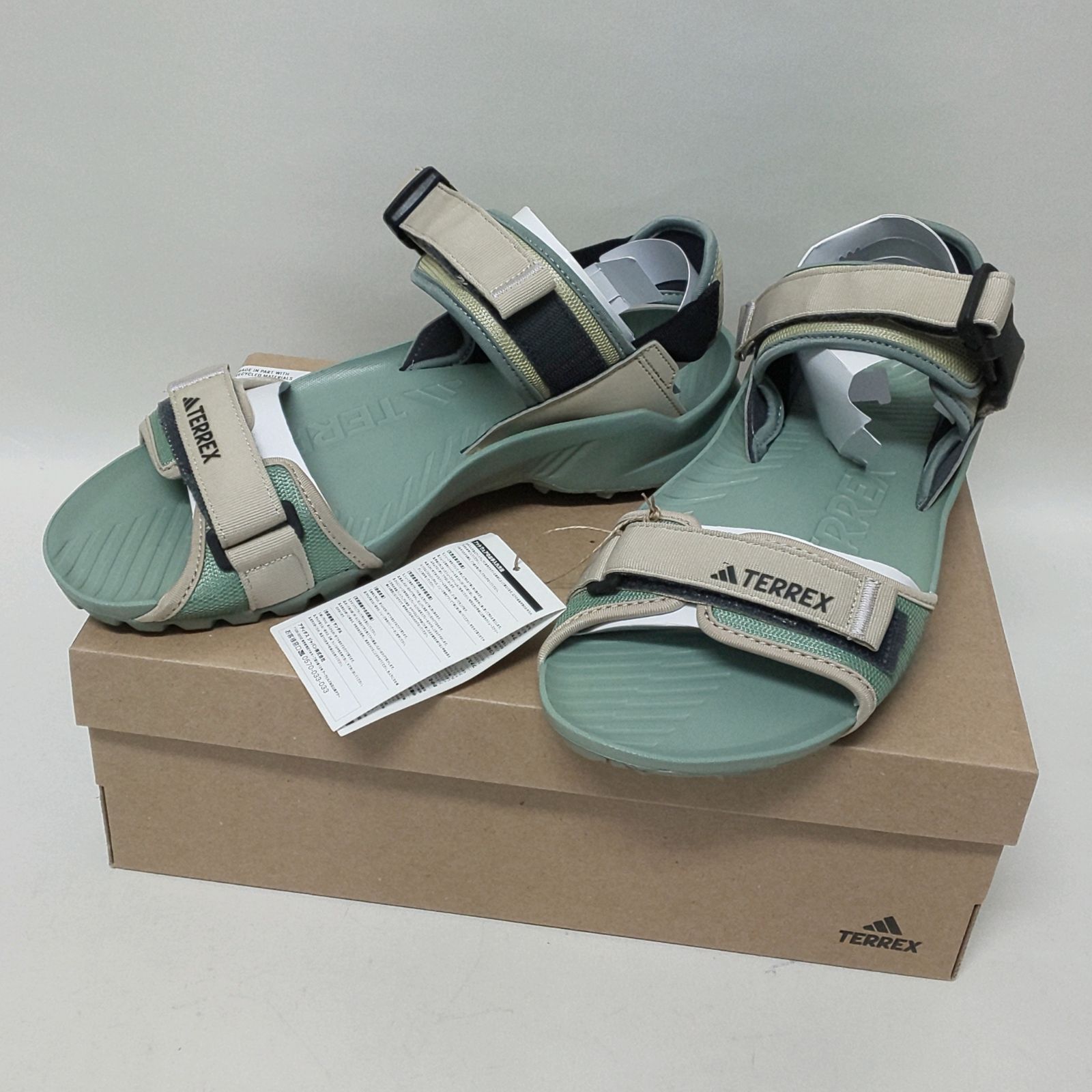 【中古品】 adidas アディダス　TERREX HYDROTERRA RROCKS サンダル ID4270　29.5cm 【浜館80-1469】