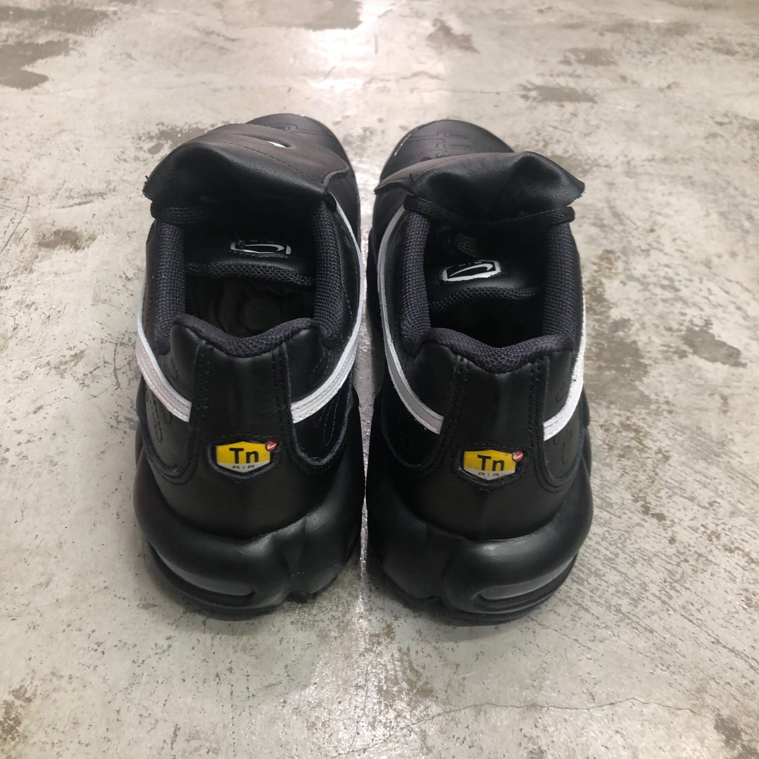 国内正規 新品 NIKE WMNS AIR MAX PLUS TIEMPO TNPO Black HF0074-001 