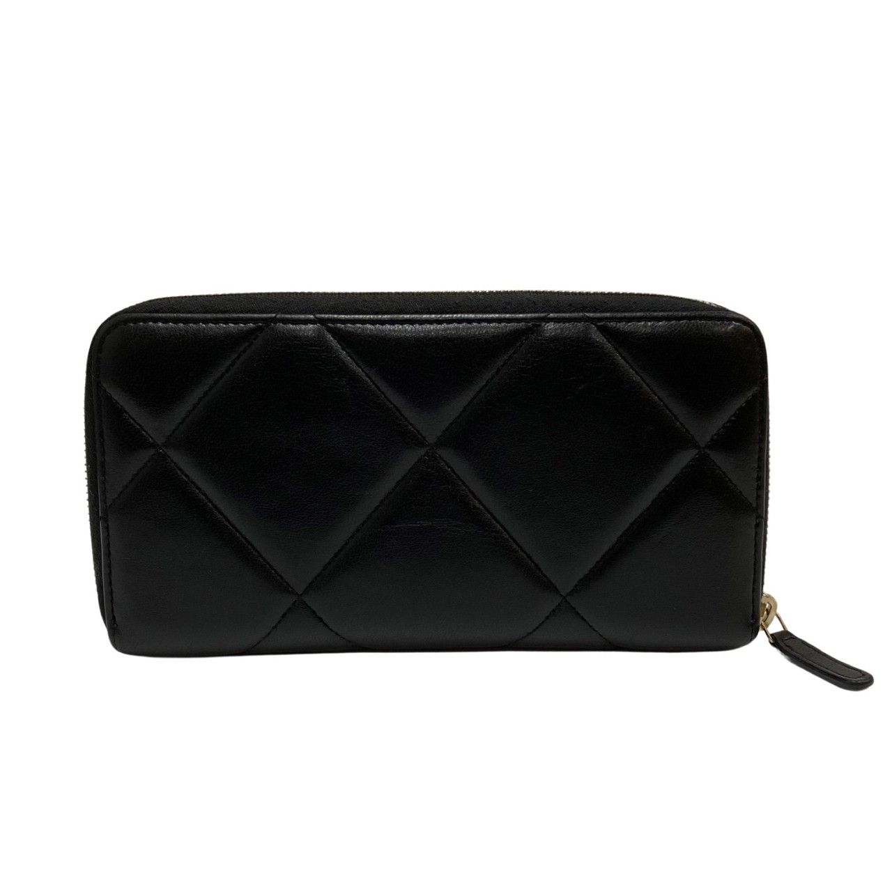 極 美品 シール有 31番台 CHANEL シャネル シャネル19 マトラッセ 