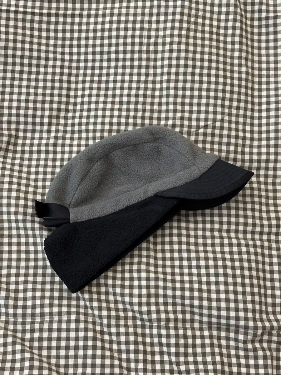 patagonia ヴィンテージ Synchilla シンチラ ダックビル イヤーフラップ キャップ