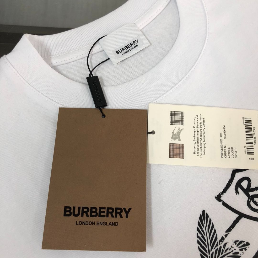 本日限定特価】Burberry 春夏 戦馬騎士プリントTシャツ [本日