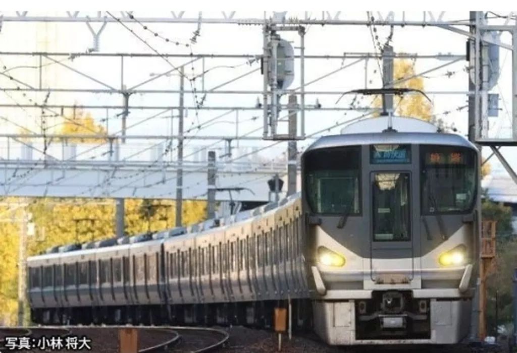 鉄道模型 1|150 225-0系近郊電車 転落防止幌付 8両編成 セット 8両 98868
