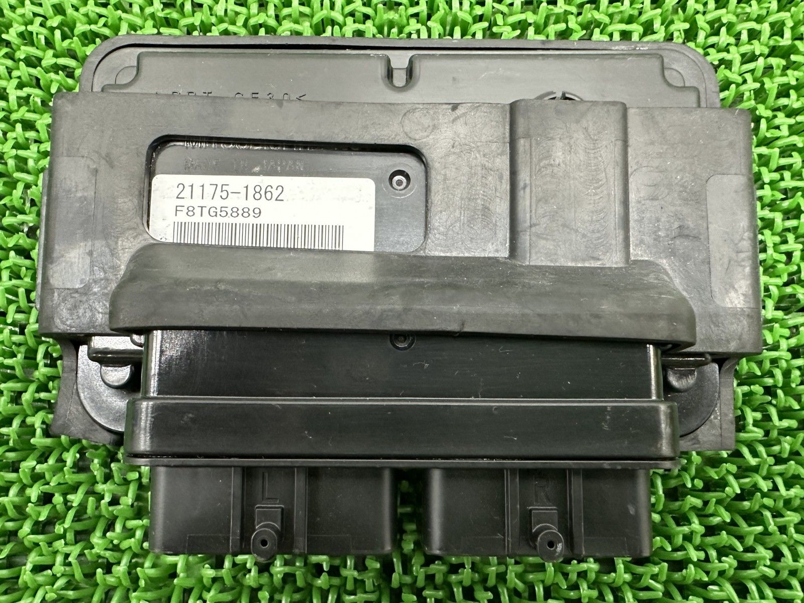 ZX-4R SE ECU カワサキ 純正 中古 バイク 部品 ZX400P NINJA