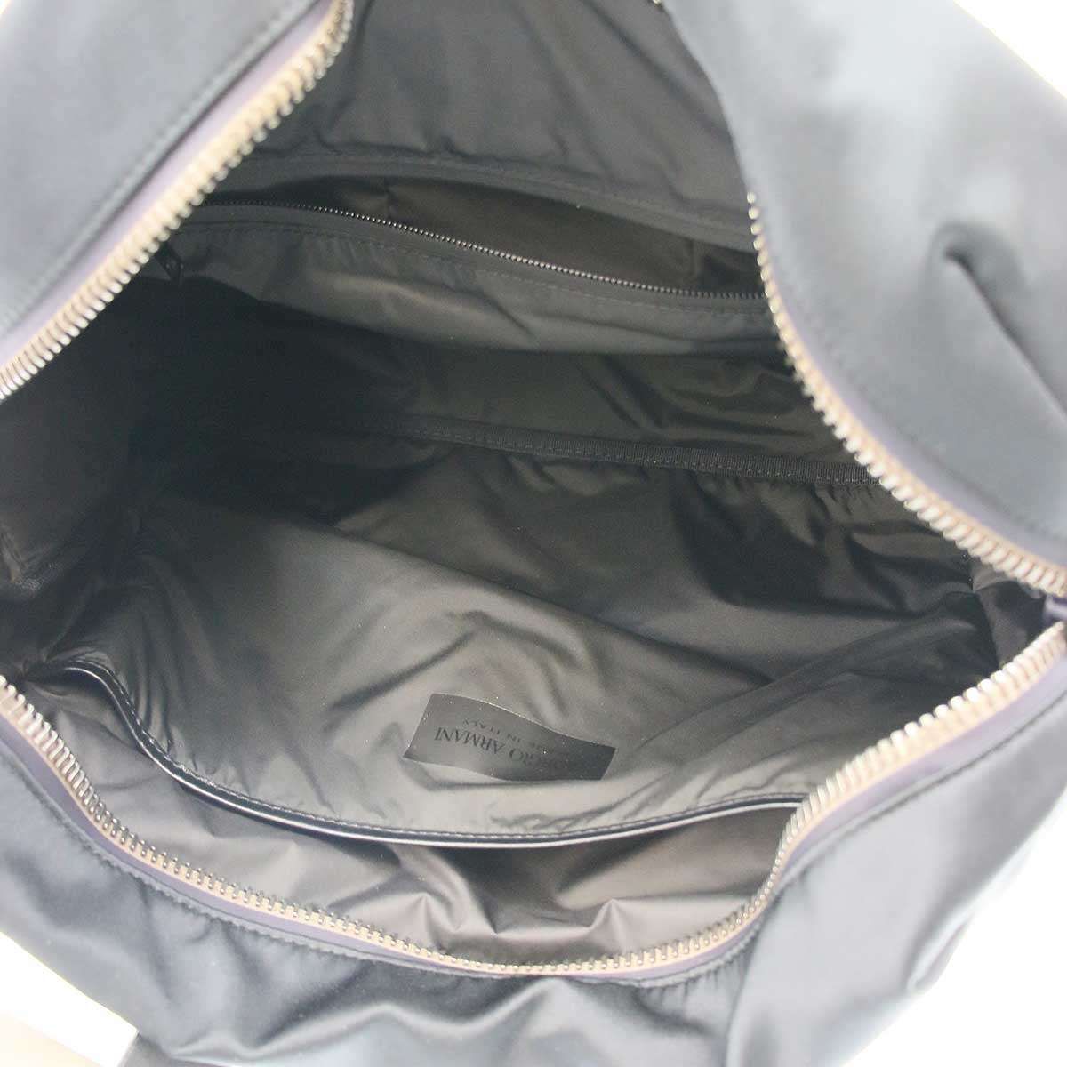 GIORGIO ARMANI ジョルジオアルマーニ ロゴエンボス ナイロン