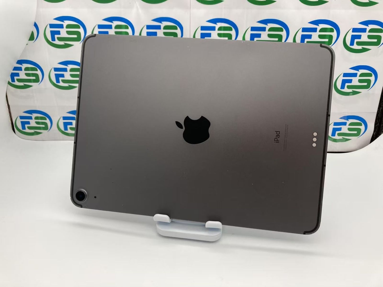 iPad Air 第4世代 256GB スペースグレイ SIMフリー 本体のみ