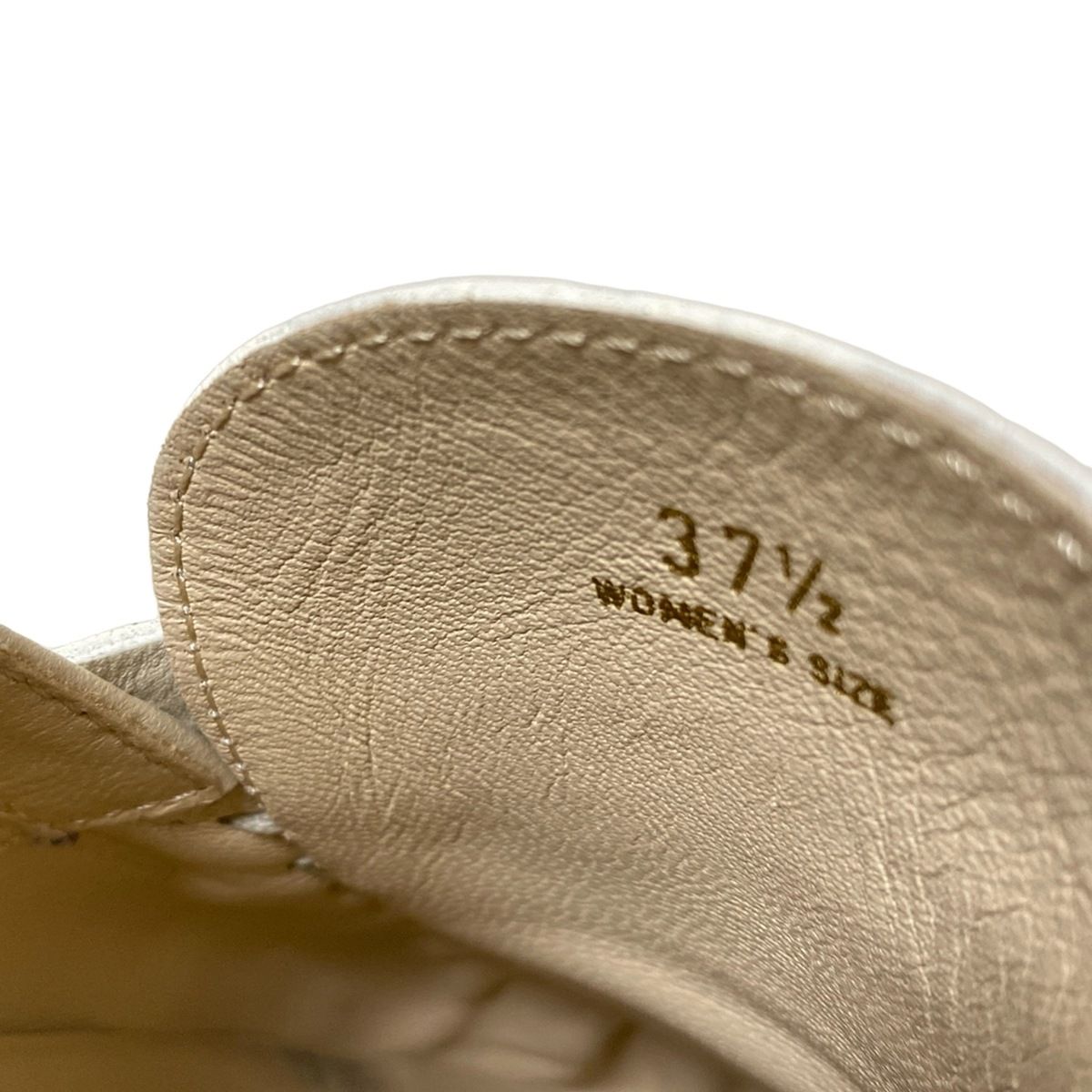 TOD'S(トッズ) ローファー 37 1/2 レディース - ベージュ レザー