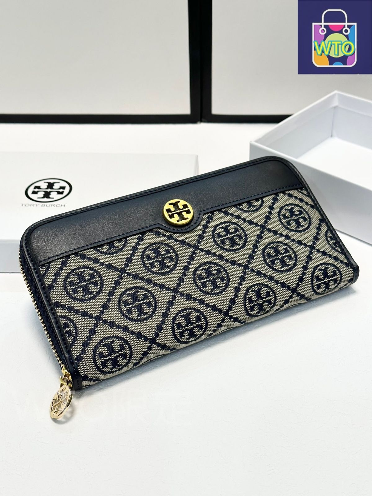 今日特価】Tory Burch トリーバーチ シングルジッパー財布