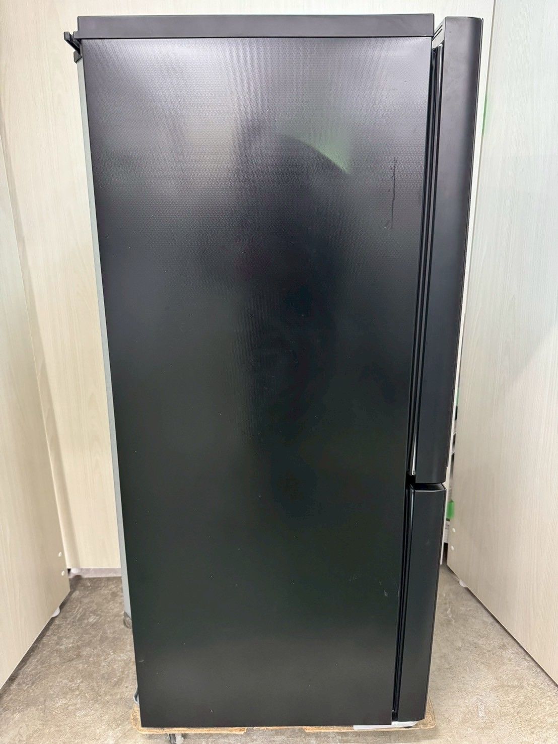 大阪送料無料★3か月保障付き★冷蔵庫★2020年★HR-G1501★IR196 大阪送料無料☆3か月保障付き☆冷蔵庫☆ハイセンス☆2ドア☆2020