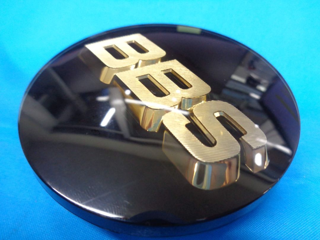 BBS センターキャップ P5624119 新品 未開封 4個 ブラック 金文字 Amazon | 4個セット BBS センターキャップ センターエンブレム
