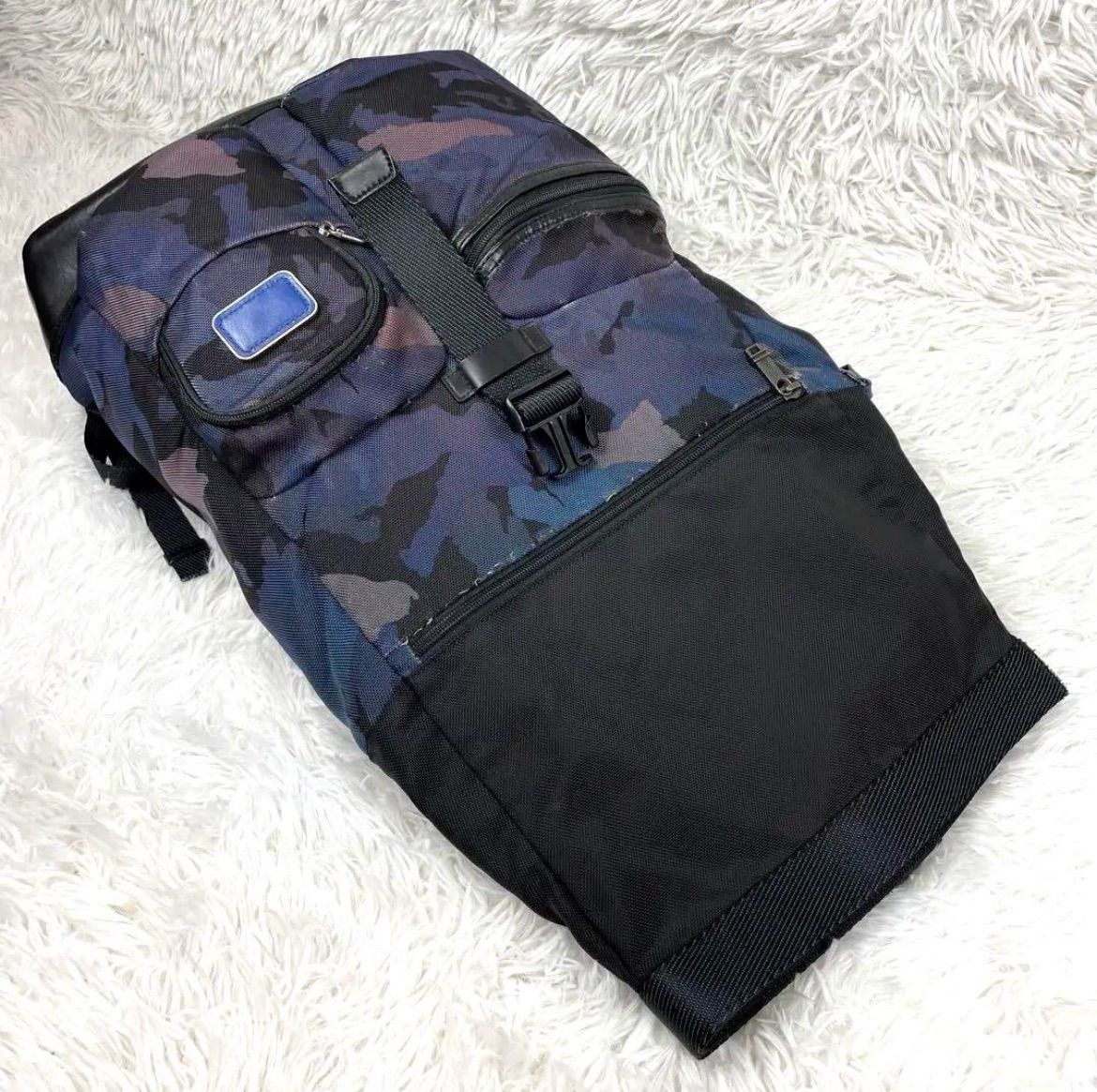 希少　TUMI トゥミ　サイプレス　ロールトップ　迷彩柄　リュック　大容量 希少 TUMI トゥミ サイプレス ロールトップ 迷彩柄 リュック 大