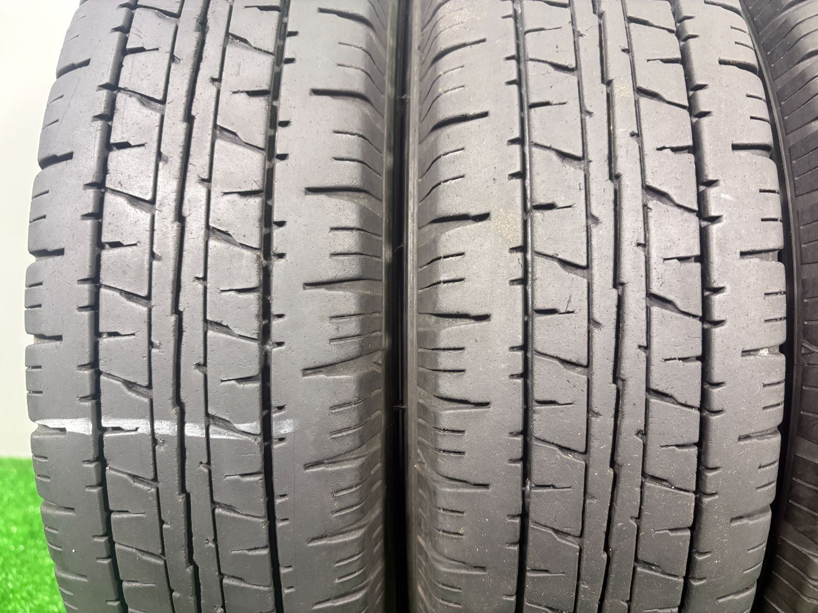 送料無料 145R12 LT 6PR ダンロップ VAN01 2020～2025年製 4本 夏タイヤ ノーマル TA666