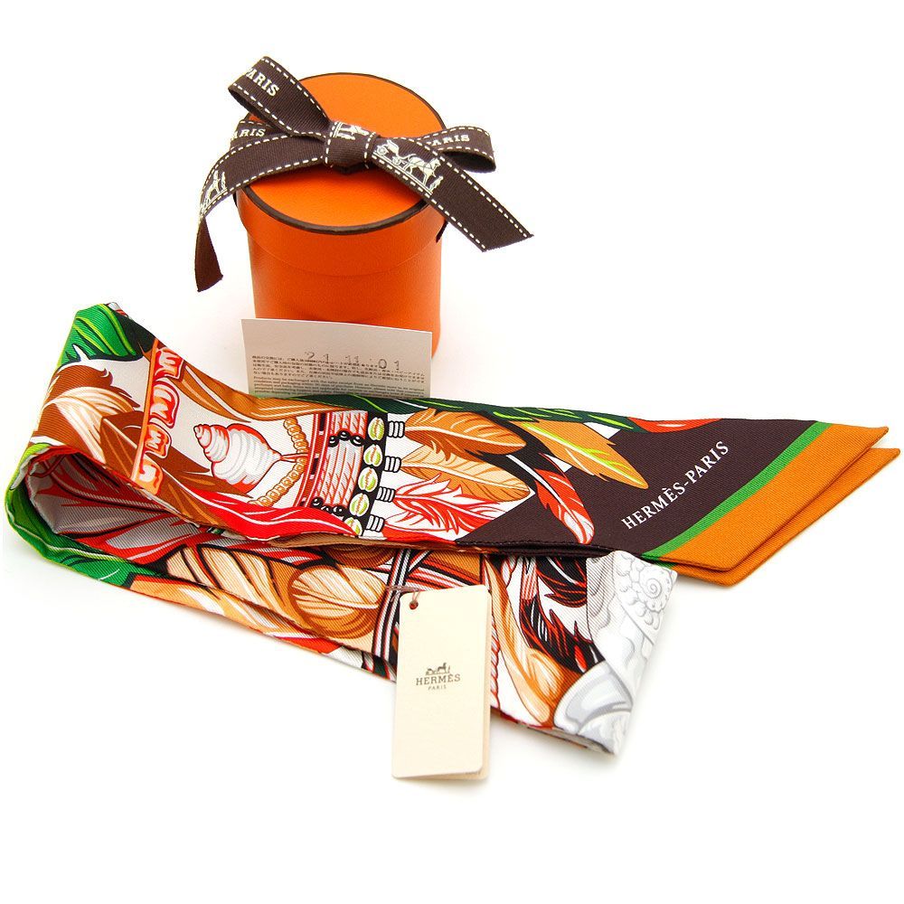 ほぼ未使用】エルメス HERMES スカーフ ツイリー トゥイリー DANSE