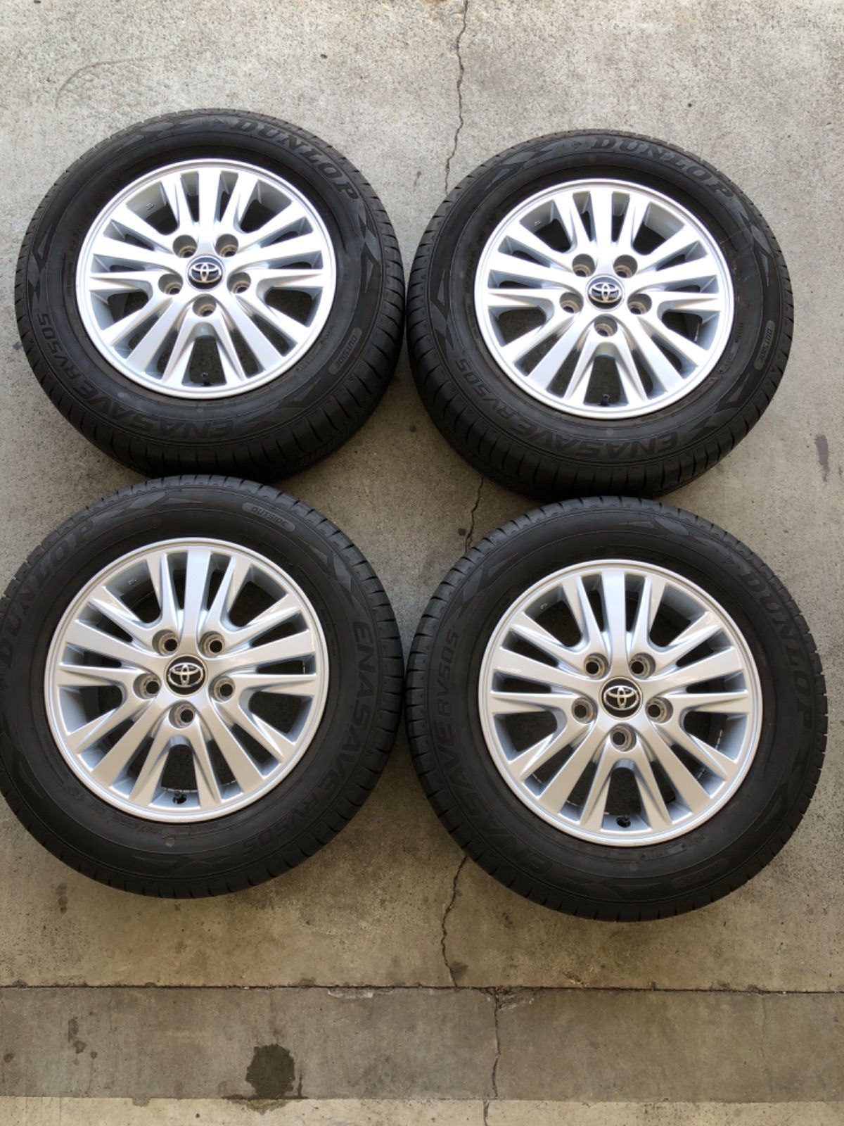 ホンダ ストリーム17インチ 冬用タイヤセット 17インチ 冬用タイヤ・スタッドレス ホイールセット ホンダ ストリーム