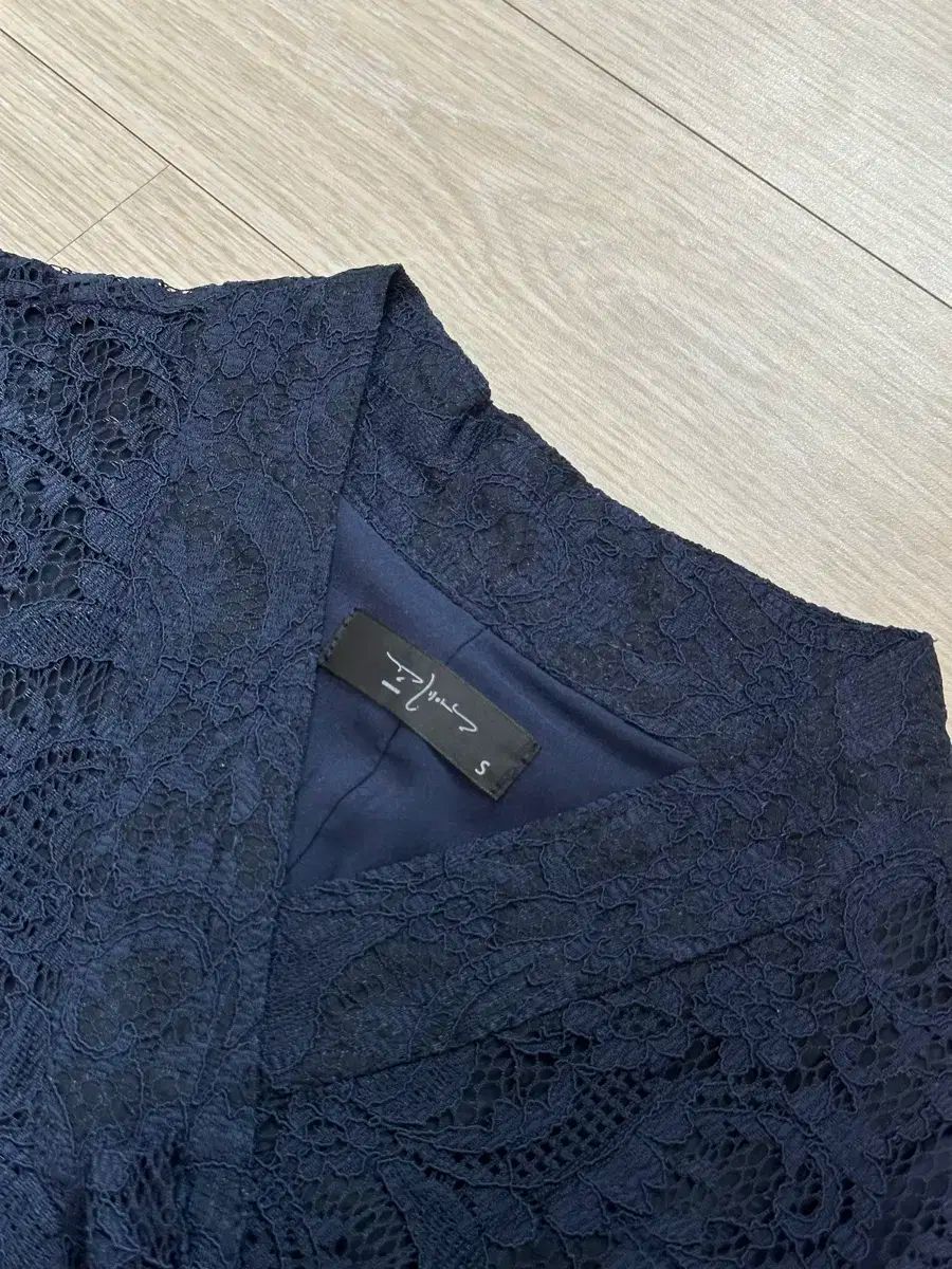 レース チェロリックドレス