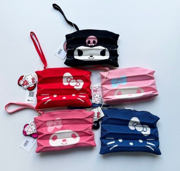 コインケース・小銭入れ JOSEPH&STACEY Lucky Pleats Knit Card Wallet Hello Kitty Vani Lucky Pleats Knit Card Wallet Hello Kitty Vanilla | JOSEPH