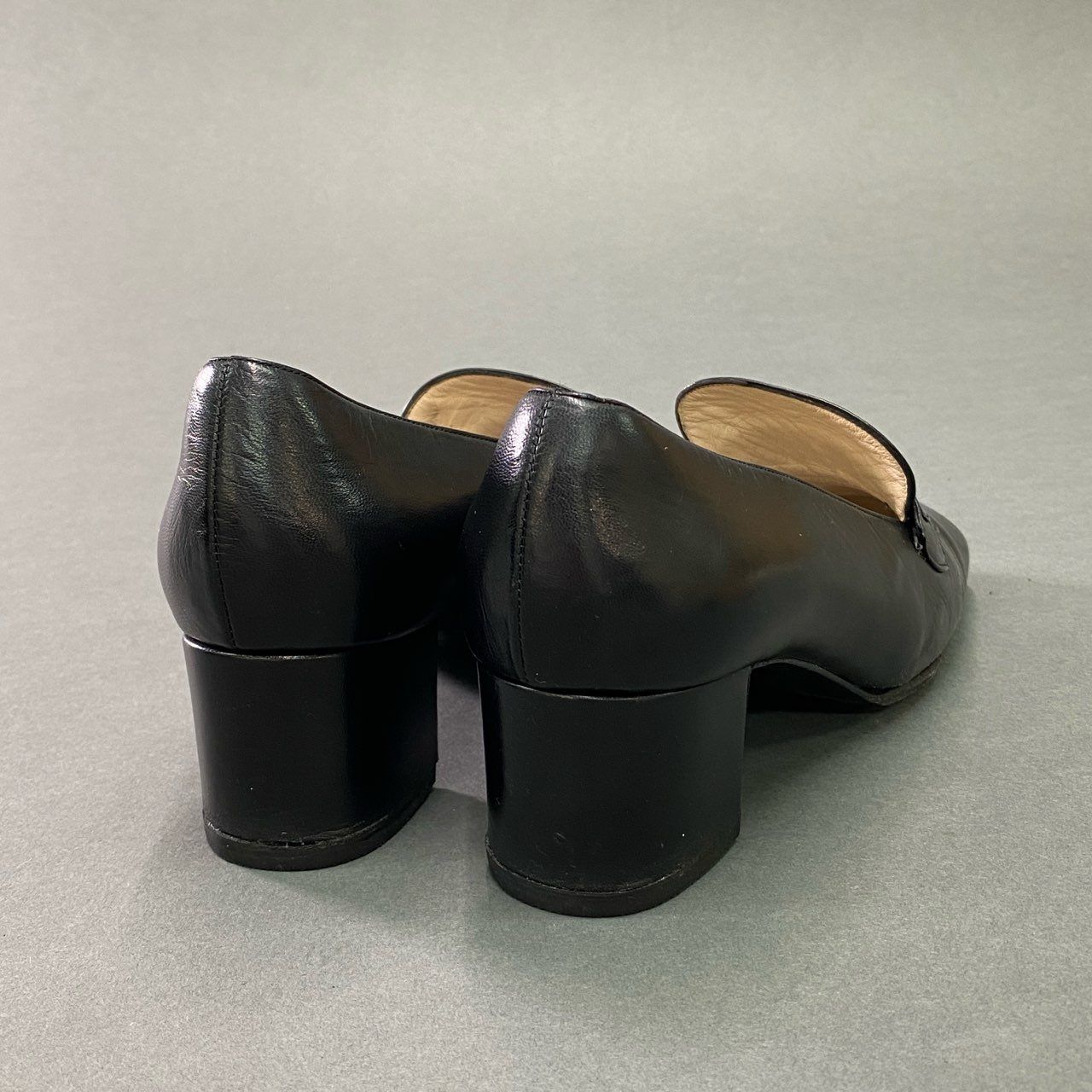 CHANEL ヴィンテージシャネル 36 ブラック CHANEL シャネル