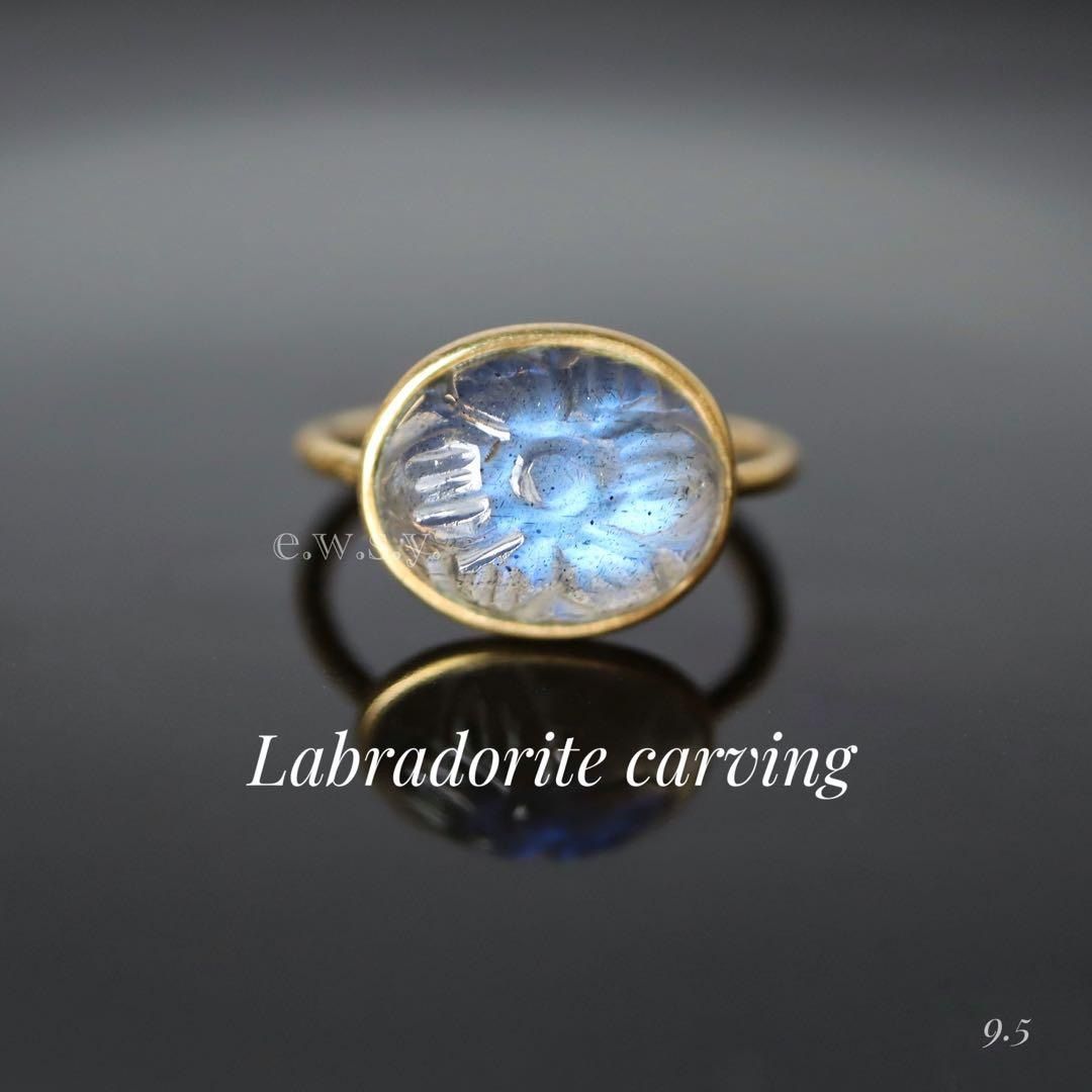 9.5号 ラブラドライト フラワーカービングリング 9.5号