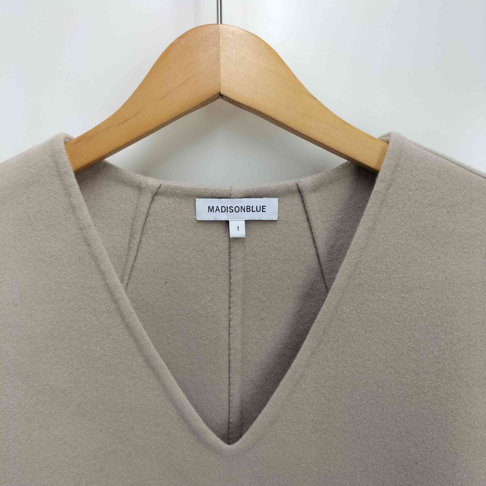 マディソンブルー MADISONBLUE 16AW Vネックウールトップス
