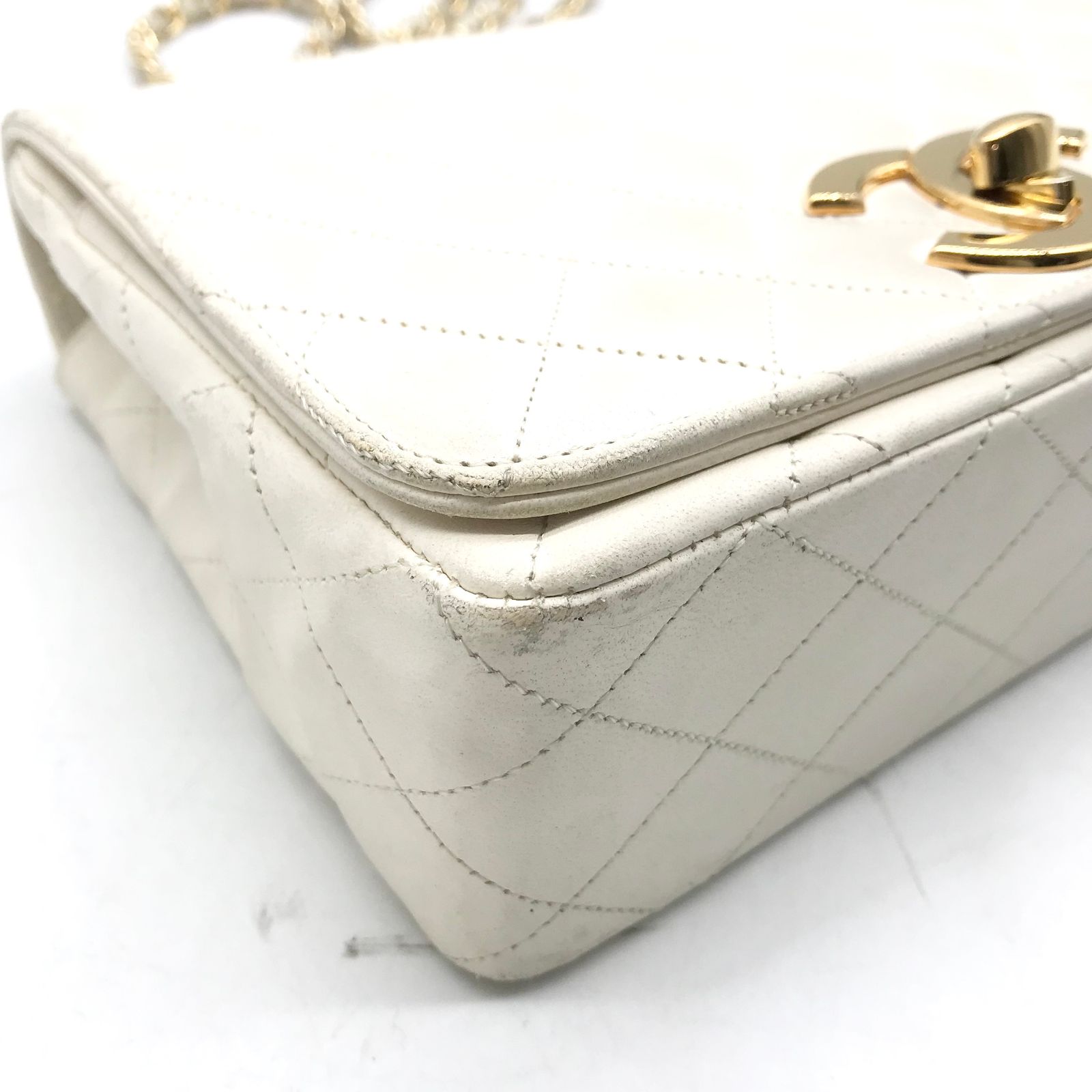 CHANEL シャネル マトラッセ デカココマーク ターンロック CHANEL シャネル マトラッセ デカココマーク ターンロック
