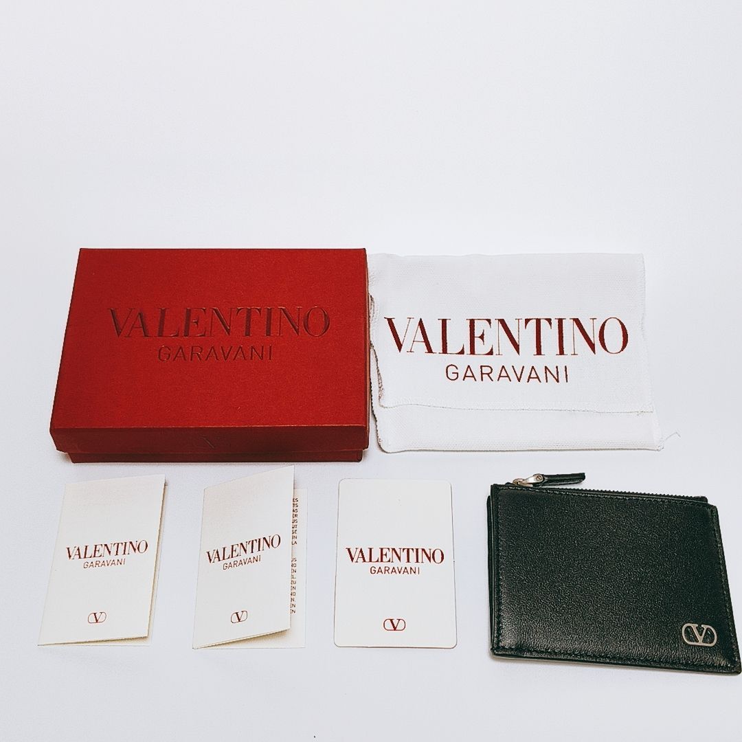 新品未使用】VALENTINO Vロゴ シグネチャー カードホルダー