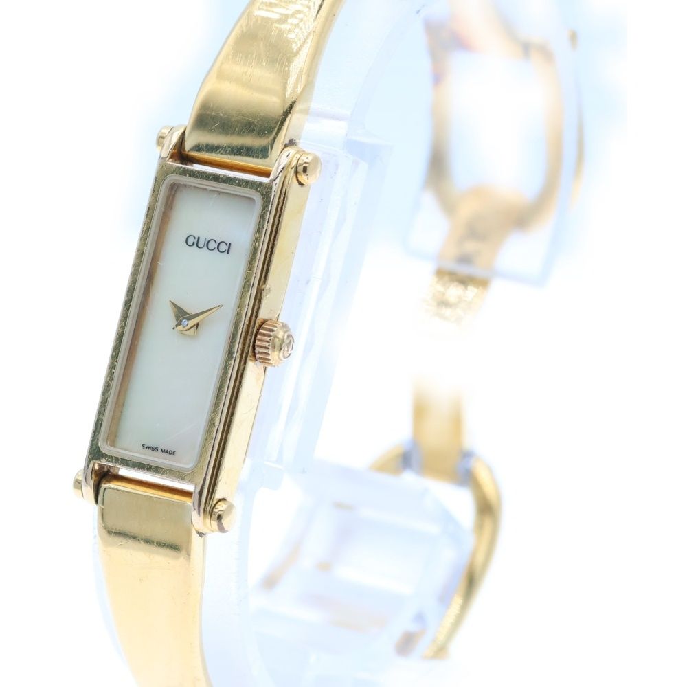 【極美品】グッチ ホワイト文字盤 QZ SS 腕時計　レディース　時計 GUCCI (グッチ) バングルウォッチ ホワイトシェル文字盤 SS/QZ