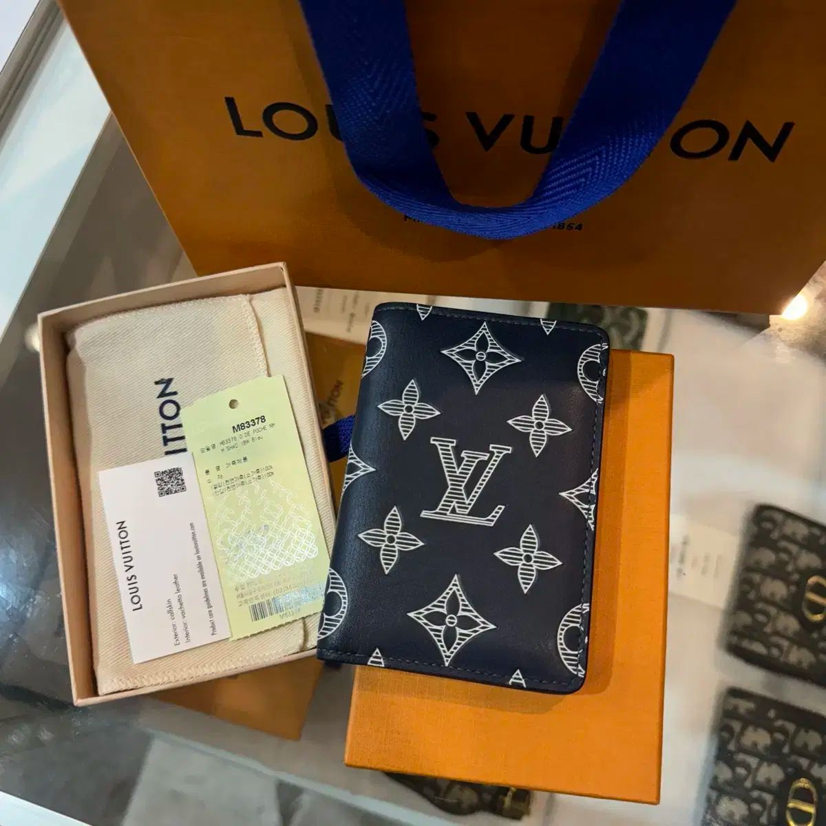 正規品 24年式 Louis Vuitton ルイヴィトン シャドウ モノグラム オーガナイザー WWW_SMP1DAWEKUDUS_SCH_ID