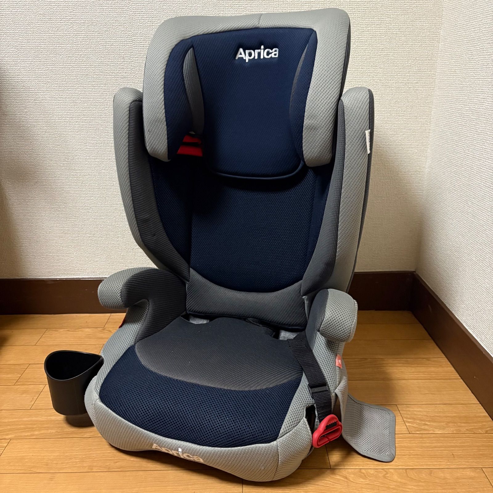 【美品】アップリカ エアライド ジュニアシート 美品 Aprica ジュニアシート Air Ride エアライド グレーネイビー