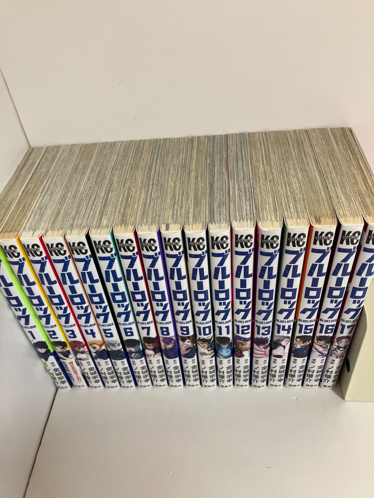 ブルーロック1〜34巻全巻セット　金城宗幸　講談社　マガジン ブルーロック 全巻セット（1-35巻 最新刊） | 八文字屋OnlineStore