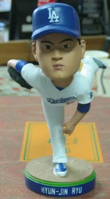 新品開封品 リュヒョンジン ドジャース ボブルヘッド アメリカ プロ野球 LA ドジャース リュ・ヒョンジン 選手 バブル
