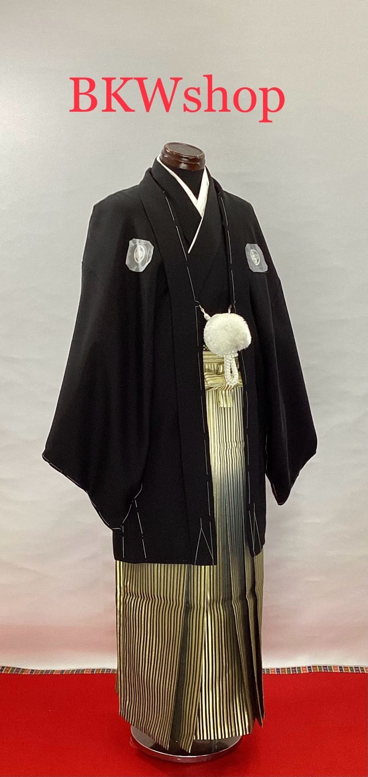 現品限り 3点セット 正絹 羽織 着物 黒羽二重 2.35寸 165cm～ 丸に違い鷹の羽 used 袴 ゴールド縞模様 2.35寸 165cm～ 2.45寸 171cm～ 成人式 卒業式 結婚式 新郎様 仲人 男着物 催事 式典 レイヤー衣裳