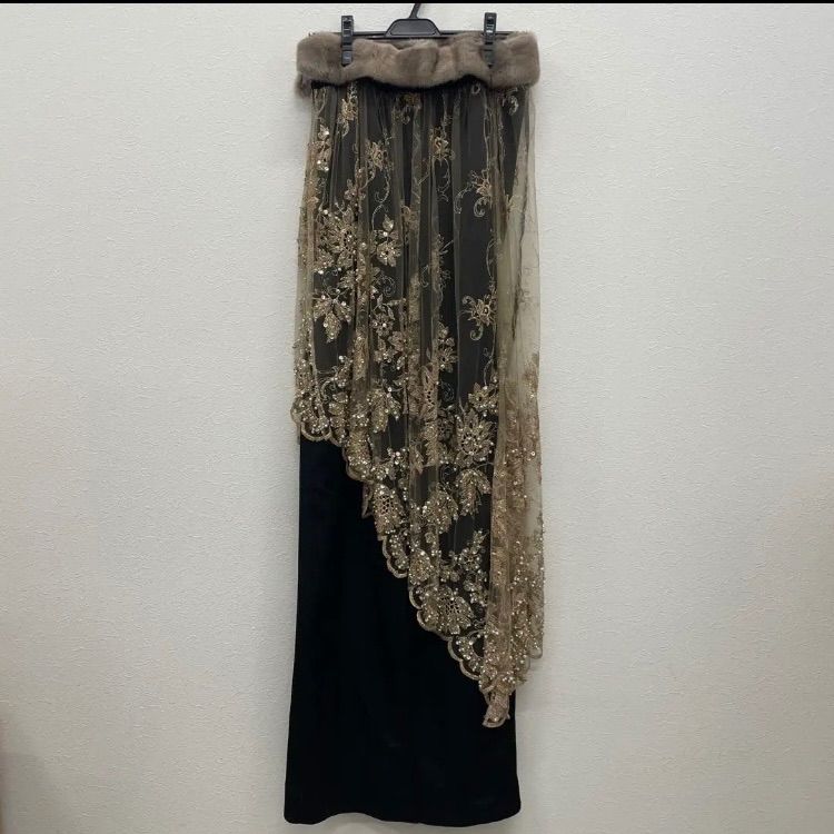 AP12 GRACECONTINENTAL ミンクベア刺繍ドレス ゴールド