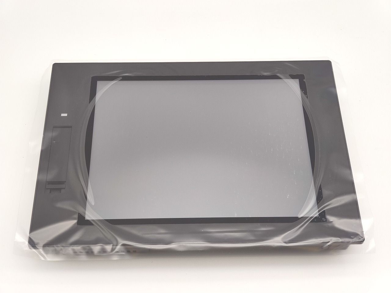 ☆箱開封 未使用品 KEYENCE キーエンス VT5-X10 VT5 シリーズ 10型TFT