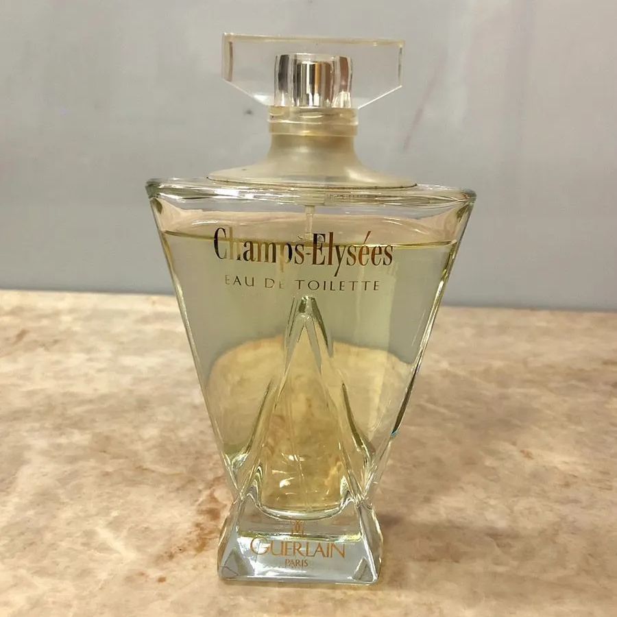 ゲラン シャンゼリゼ オーデトワレ 100ml シャンゼリゼ オードトワレスプレー(ゲラン)の通販・口コミ